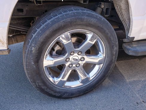 Used 2023 Ford F150 Lariat w/ Equipment Group 502A High AWD/4WD image 13