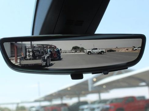 Used 2022 Chevrolet Traverse Premier w/ Redline Edition FWD image 36
