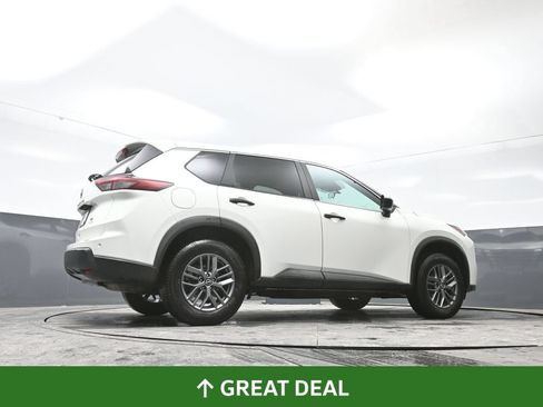 Used 2024 Nissan Rogue S AWD/4WD image 49