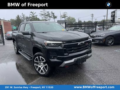 Used 2024 Chevrolet Colorado Z71 w/ Z71 Convenience Package 2