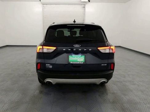 Used 2022 Ford Escape SEL image 7