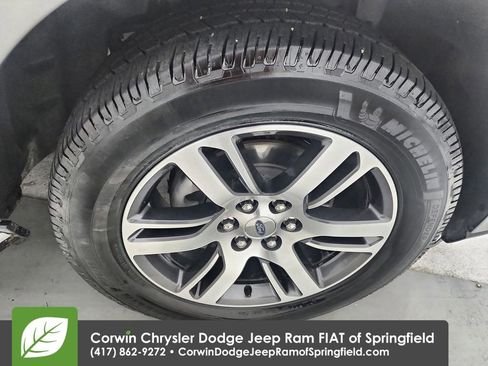 Used 2022 Ford Expedition Max Limited image 28