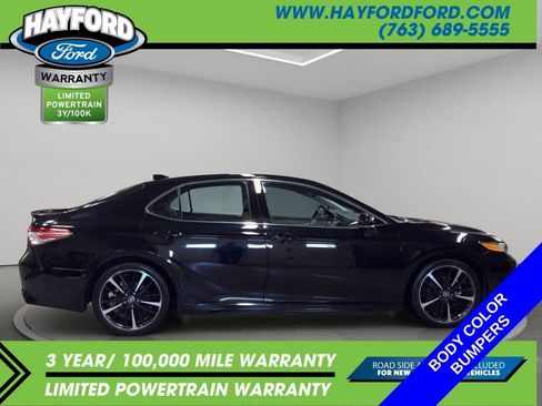 Used 2020 Toyota Camry XSE image 8