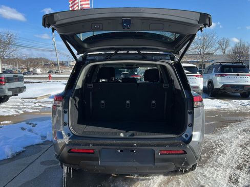 New 2026 Nissan Pathfinder SV AWD/4WD image 10