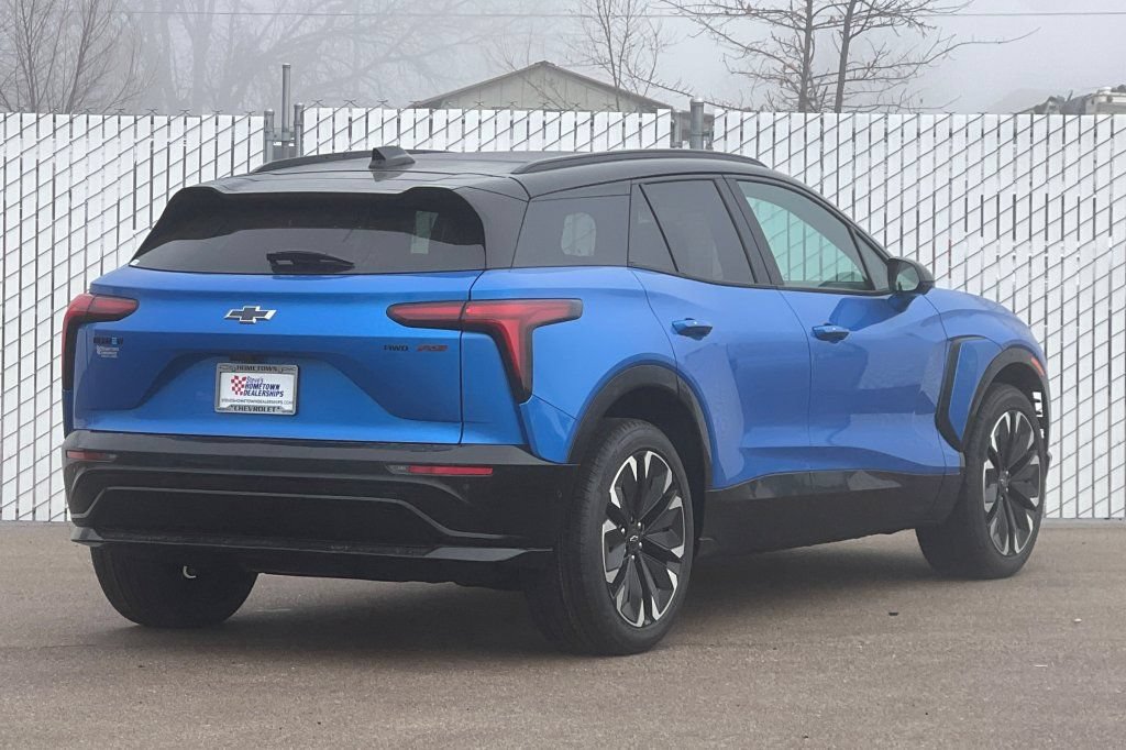 New 2026 Chevrolet Blazer EV RS AWD/4WD image 4