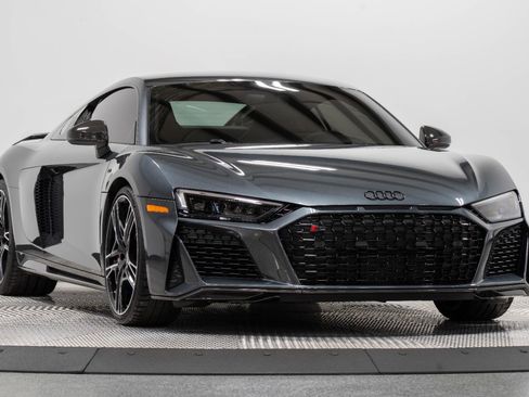 Used 2022 Audi R8 V10 performance w/ R8 Performance Design Package image 1