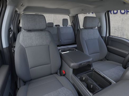 New 2026 Ford F250 XLT w/ FX4 Off-Road Package image 10