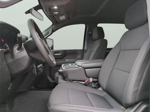 Used 2023 Chevrolet Silverado 2500 Custom w/ Custom Value Package image 13