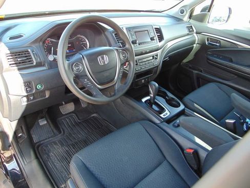Used 2019 Honda Ridgeline Sport image 11