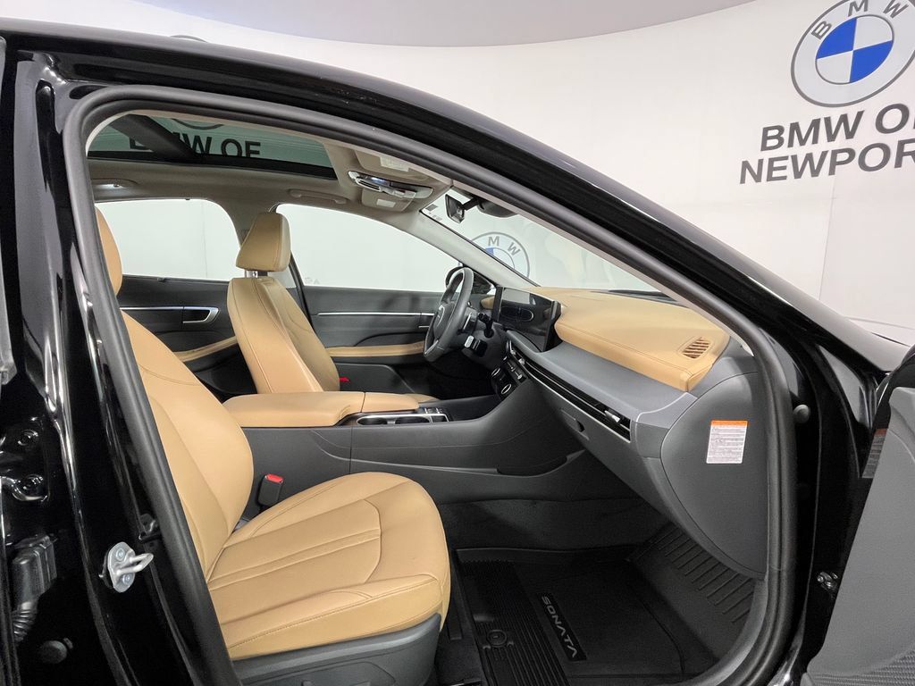 Used 2026 Hyundai Sonata Limited FWD image 23