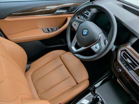 Used 2024 BMW X3 sDrive30i w/ Premium Package RWD image 33