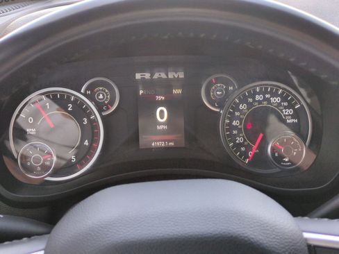 Used 2024 RAM 2500 Big Horn image 20