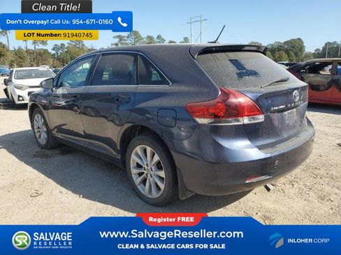 Used 2015 Toyota Venza image 3