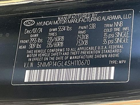 Used 2025 Hyundai Santa Fe SE FWD image 18
