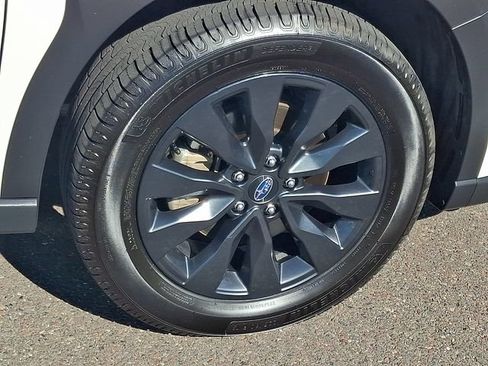 Certified 2024 Subaru Outback Onyx Edition XT AWD/4WD image 8