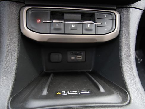Used 2023 GMC Acadia Denali w/ Denali Ultimate Package AWD/4WD image 33