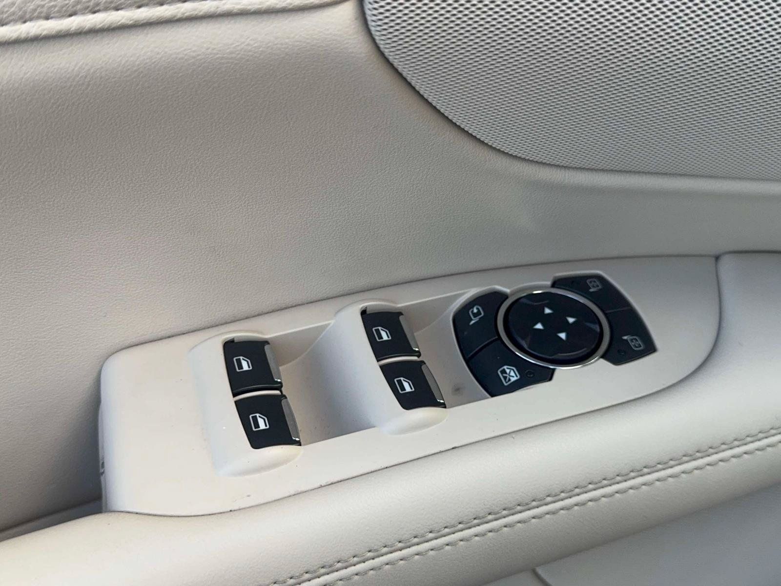 Used 2018 Lincoln MKZ Reserve w/ Climate Package AWD/4WD image 16