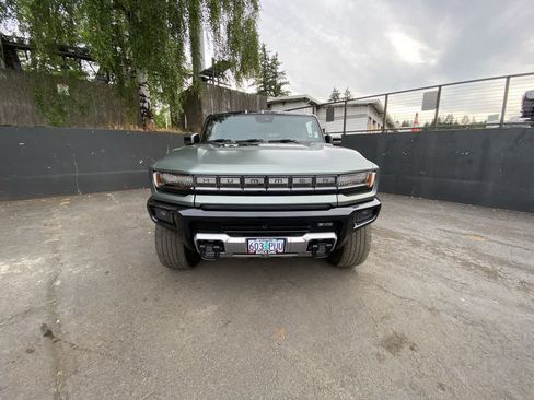 Used 2024 GMC Hummer EV 3X AWD/4WD image 9