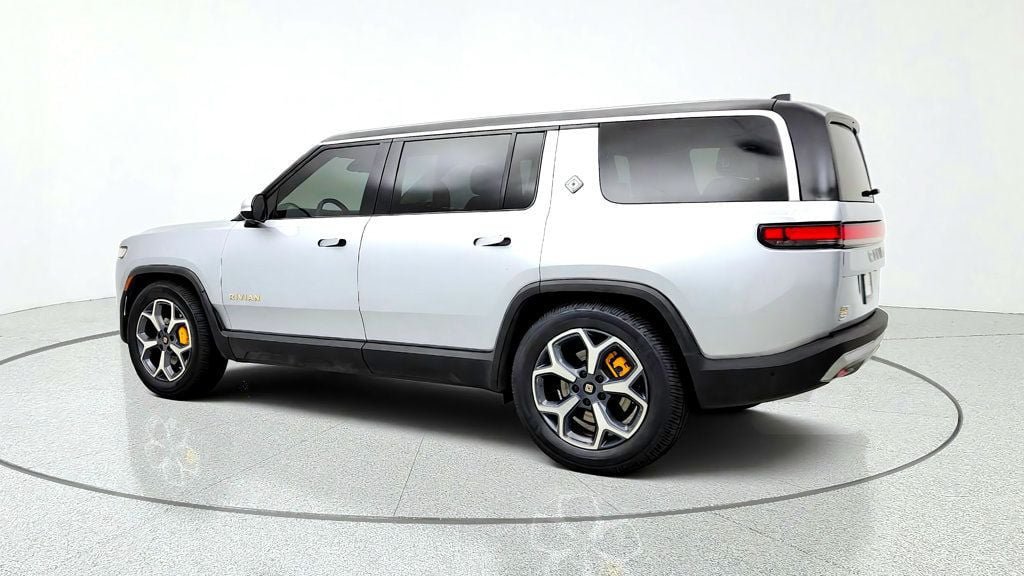 Used 2023 Rivian R1S Adventure Quad AWD/4WD image 7