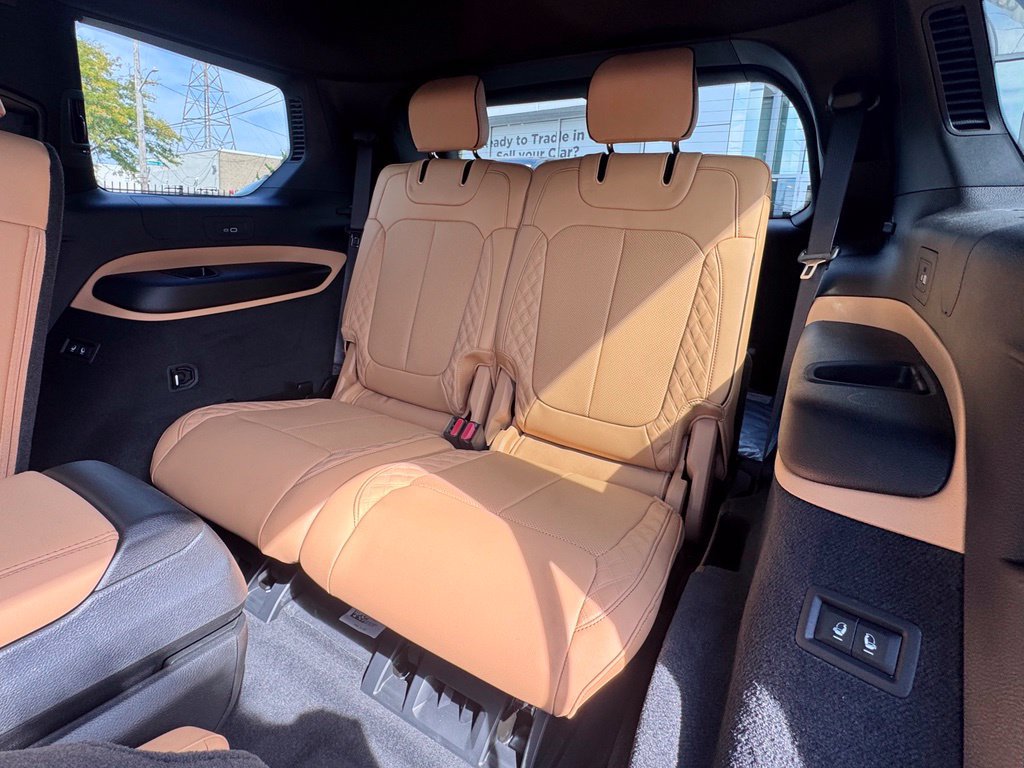 Used 2025 Jeep Grand Cherokee L Summit AWD/4WD image 18