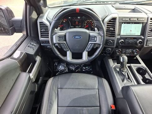 Used 2018 Ford F150 Raptor w/ Equipment Group 802A Luxury AWD/4WD image 14