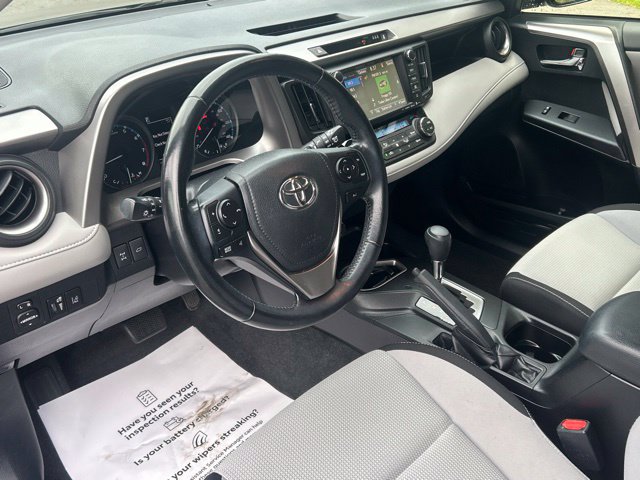 Used 2017 Toyota RAV4 XLE AWD/4WD image 20