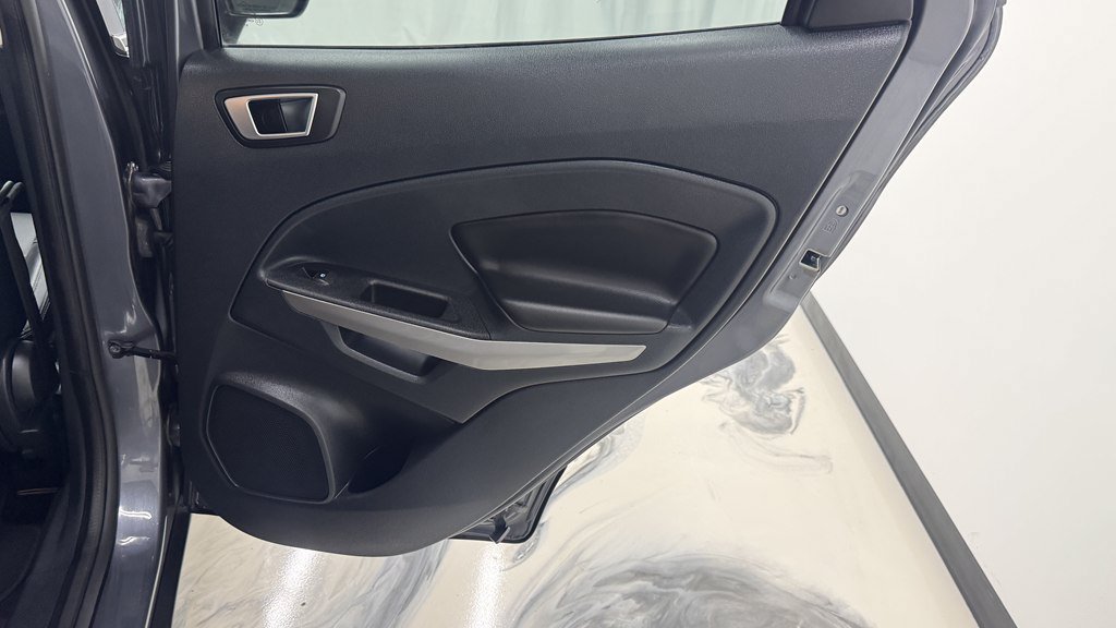 Used 2020 Ford EcoSport Titanium AWD/4WD image 23