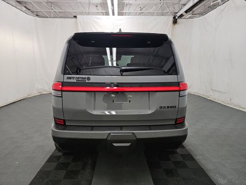 Used 2025 Lexus GX 550 w/ Accessory Package (2T) AWD/4WD image 5
