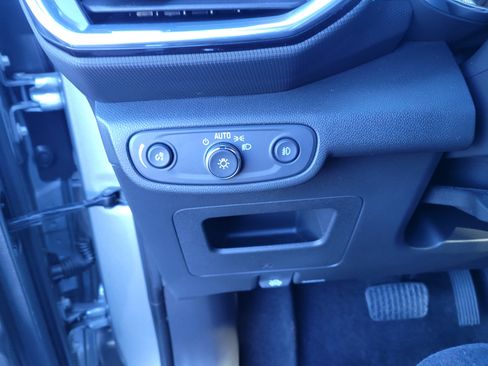 Certified 2023 Chevrolet TrailBlazer LT w/ Convenience Package image 19