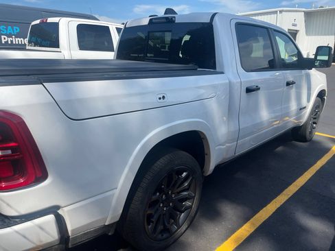 Used 2025 RAM 1500 Limited AWD/4WD image 4