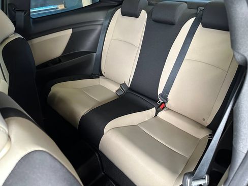 Used 2018 Honda Civic LX-P image 21