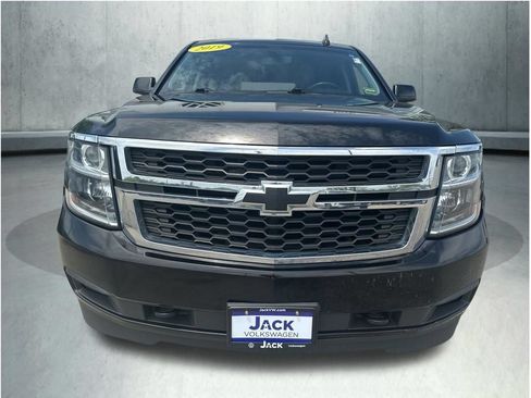 Used 2019 Chevrolet Tahoe LS AWD/4WD image 10