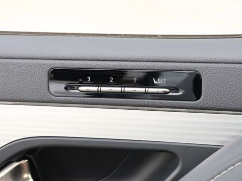 Used 2023 Lexus LX 600 F Sport image 13