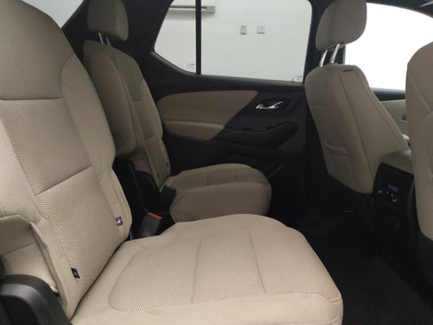 Used 2023 Chevrolet Traverse LT w/ LPO, Floor Liner Package AWD/4WD image 19