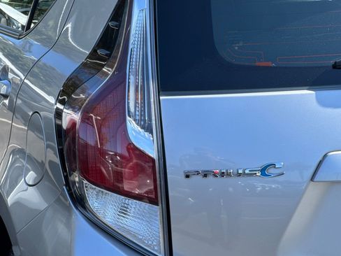 Used 2015 Toyota Prius C One FWD image 46