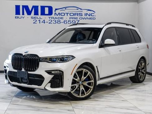 Used 2021 BMW X7 M50i w/ Dynamic Handling Package AWD/4WD image 2