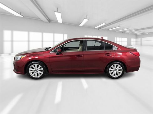 Used 2016 Subaru Legacy 2.5i Premium image 3