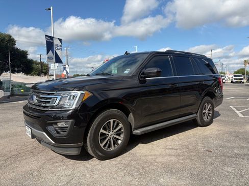 Used 2021 Ford Expedition XLT RWD image 7
