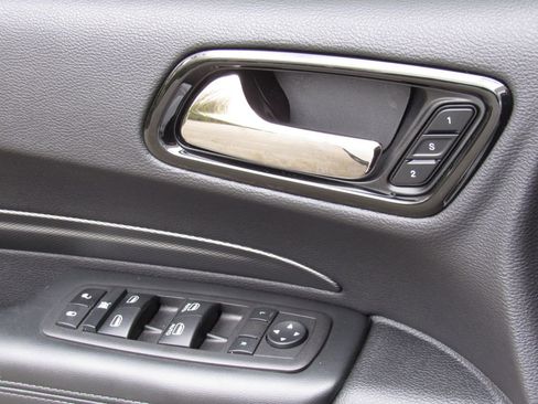 Used 2022 Dodge Durango GT image 38