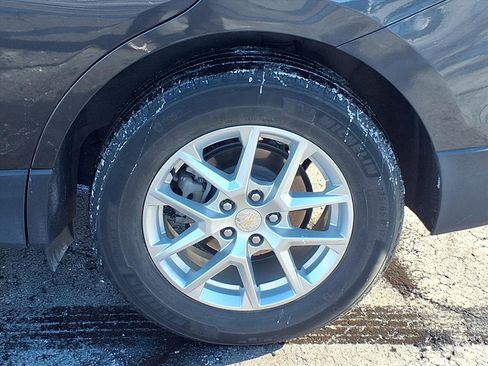 Used 2022 Chevrolet Equinox LT w/ LPO, Floor Liner Package image 25