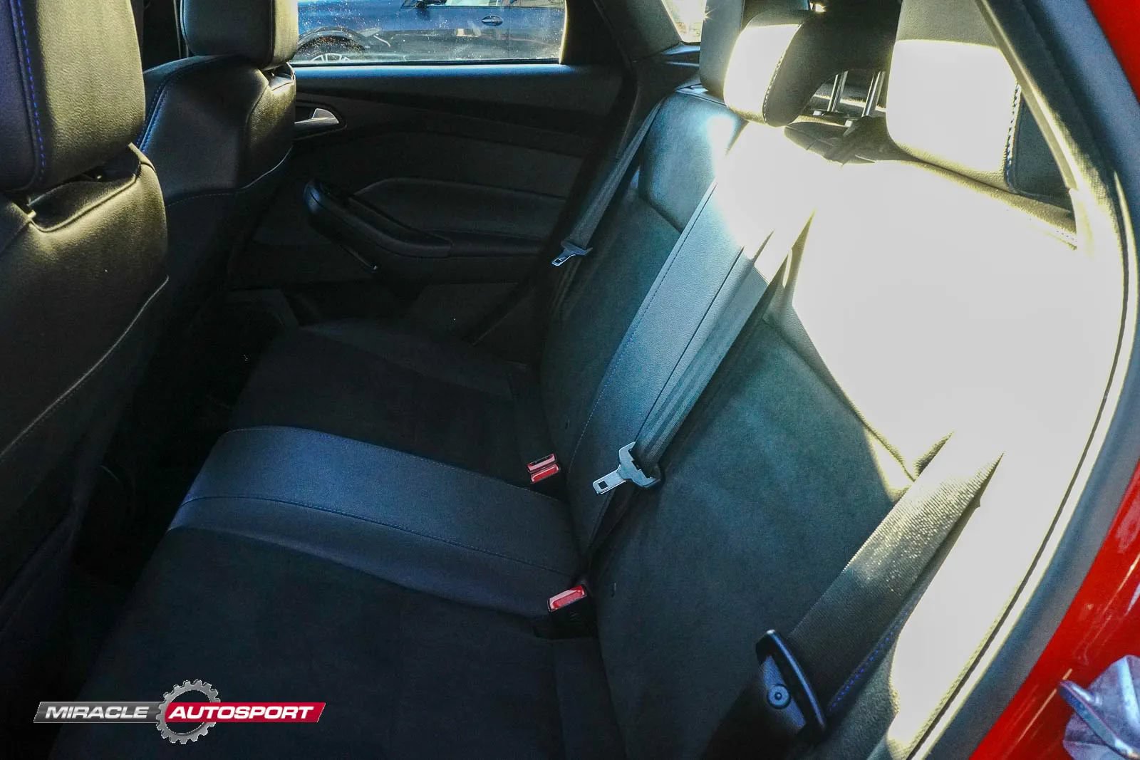 Used 2018 Ford Focus RS AWD/4WD image 25
