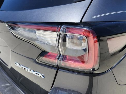 Used 2025 Subaru Outback Limited w/ Popular Package #2 AWD/4WD image 14