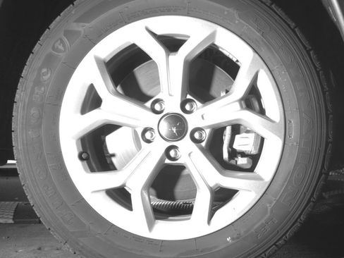 Used 2025 Jeep Compass Latitude image 13