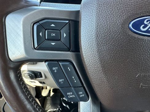 Used 2018 Ford F350 Limited AWD/4WD image 27