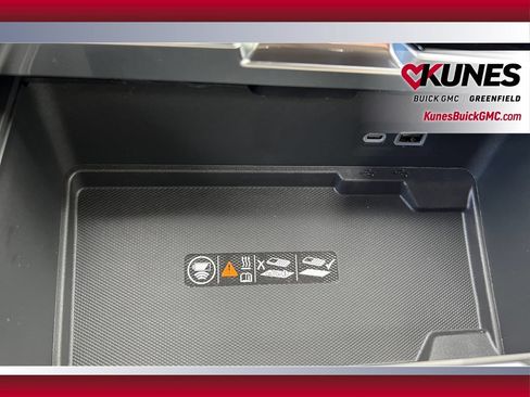 New 2026 GMC Yukon XL Denali w/ Sun & Power Step Package AWD/4WD image 33