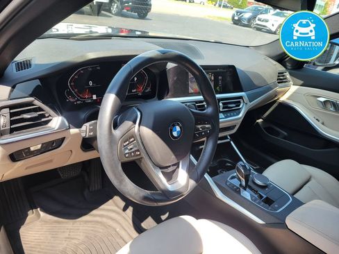 Used 2021 BMW 330i xDrive Sedan w/ Premium Package AWD/4WD image 6