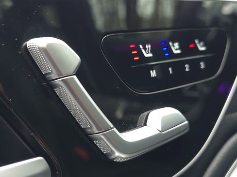 Used 2023 Mercedes-Benz EQS 450+ 4MATIC Sedan image 28