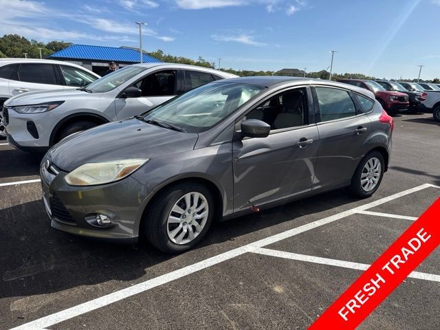 Used 2012 Ford Focus SE FWD image 1