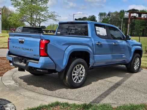 New 2026 Toyota Tacoma Limited AWD/4WD image 7
