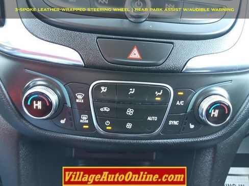 Used 2020 Chevrolet Equinox LT image 18